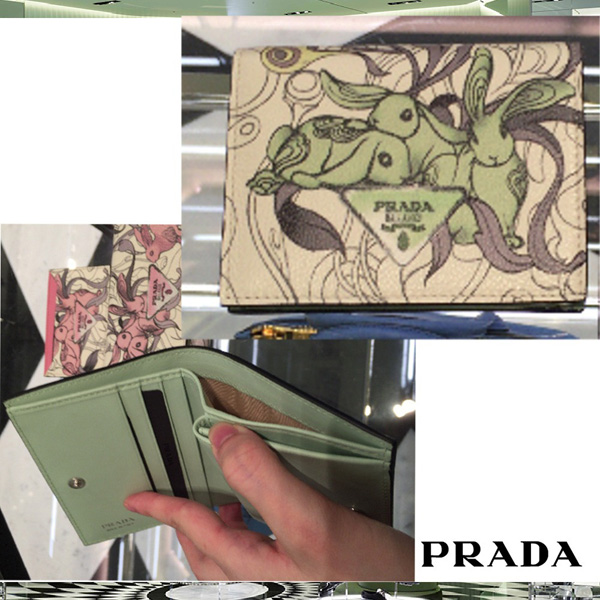 プラダ ウサギ 財布 ウサギが可愛い折りたたみウォレット 折りたたみ 1MV204 2EBM F0194コンパクト財布 スーパーコピー