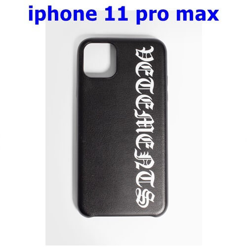 ヴェトモン iphoneケース 偽物 VETEMENTS iphone 11 Pro max ゴシックロゴ ケース