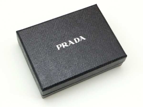 PRADA プラダキーケース コピー サフィアーノ 6連 キーケース 1PG222 ブラック