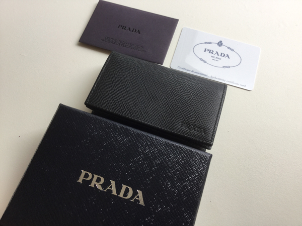 PRADA プラダキーケース コピー 大人気 サフィアーノ 名刺 / カードケース 2MC122 黒