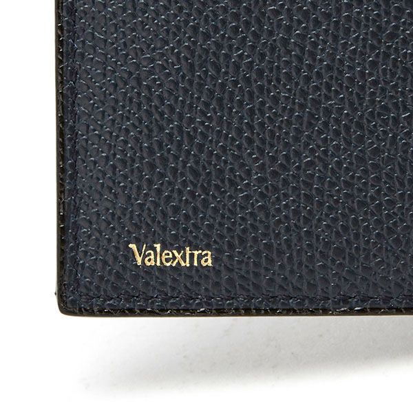 ヴァレクストラ スーパーコピー Valextra セレブが愛すLUXURY♪折りたたみ財布_V9L28 02800PO